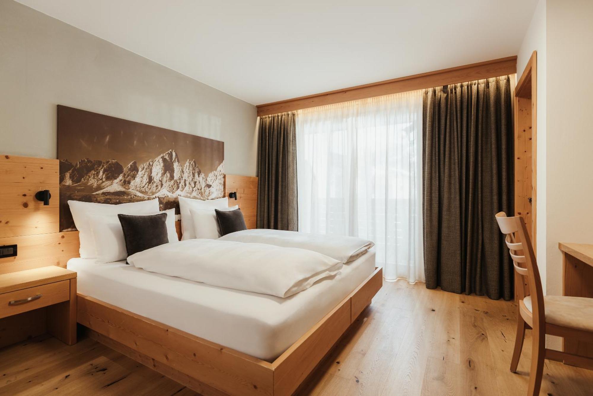 Hotel Jaegerhof Colfosco Bagian luar foto
