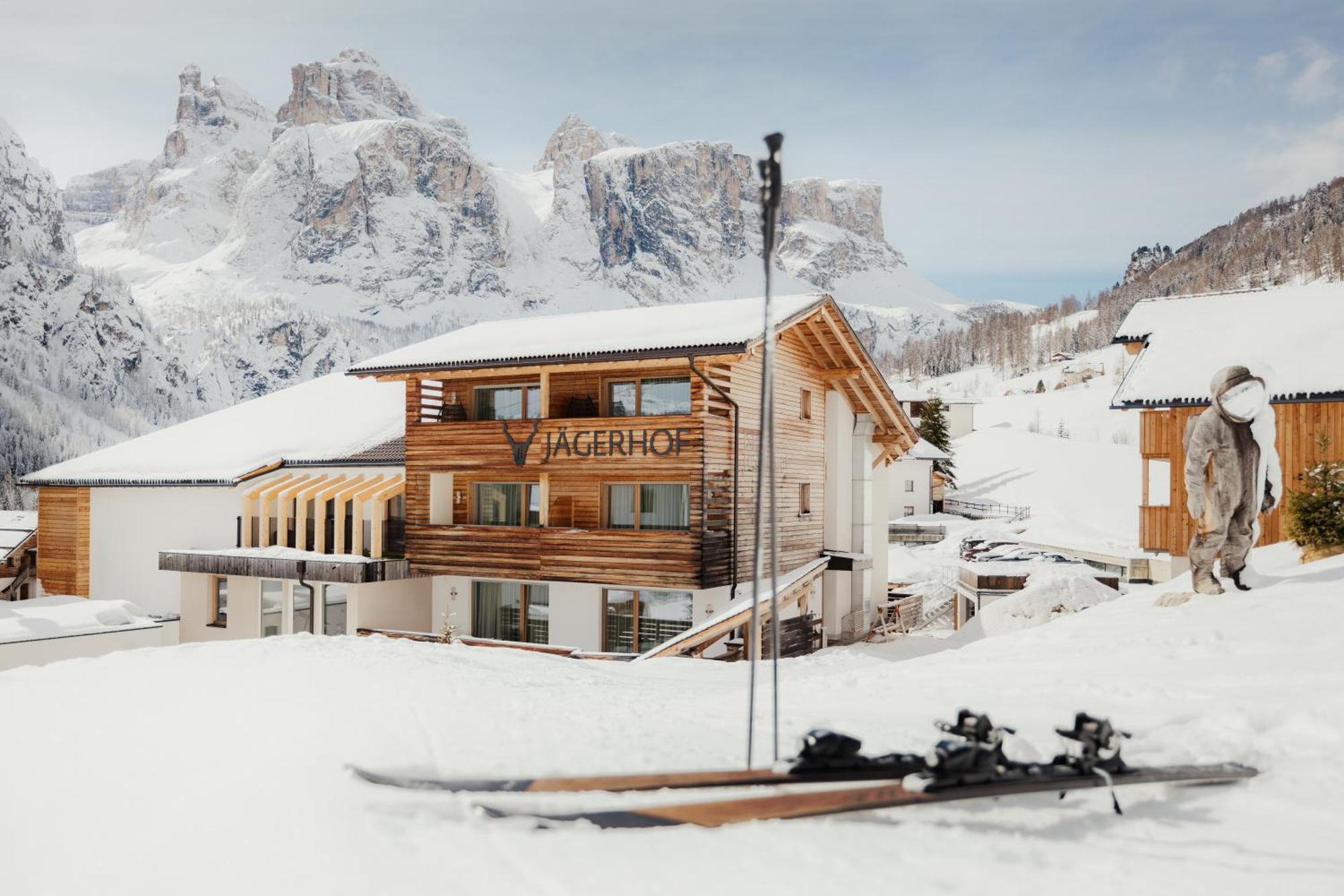 Hotel Jaegerhof Colfosco Bagian luar foto