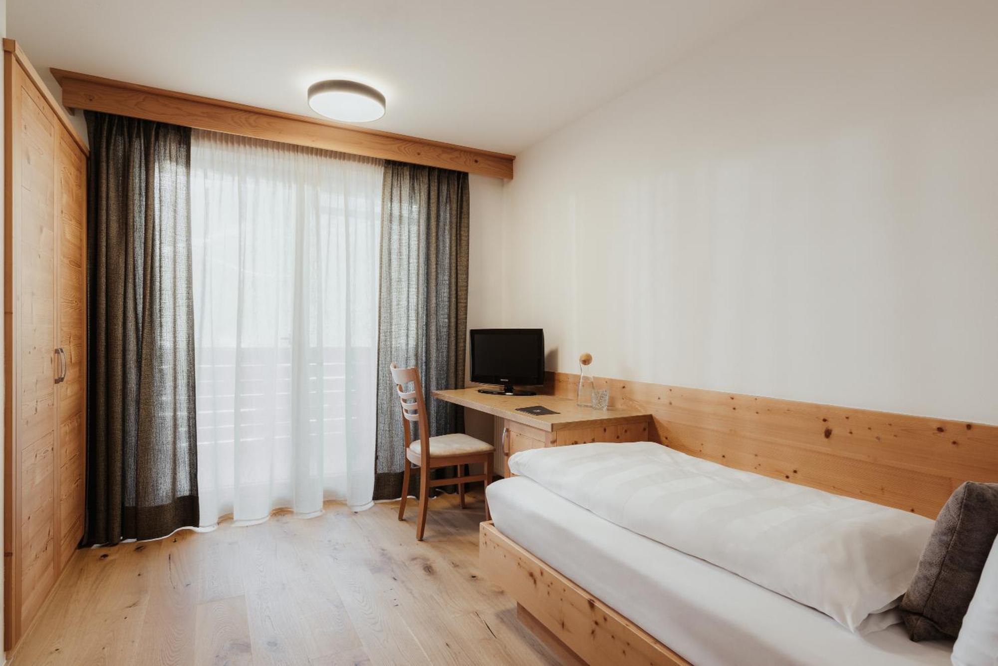 Hotel Jaegerhof Colfosco Bagian luar foto